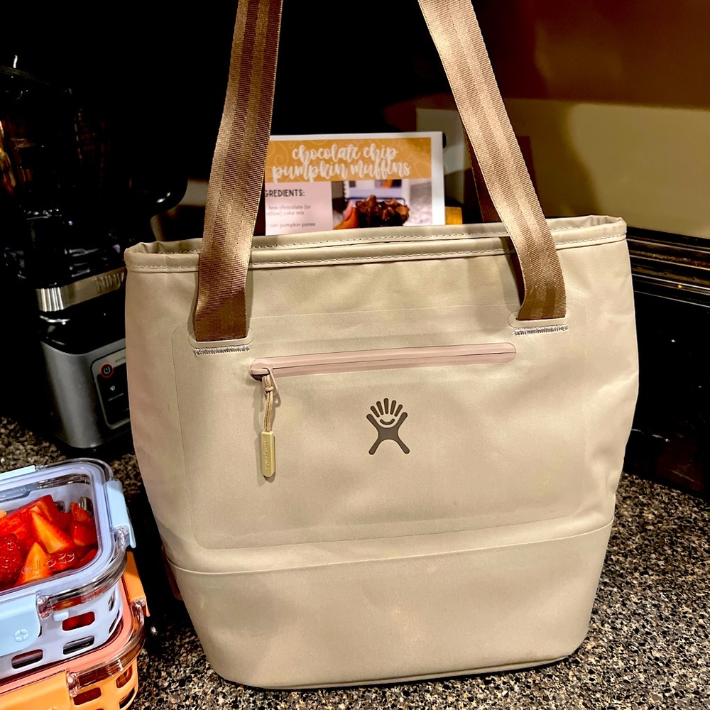 Hydroflask Lunch bag!